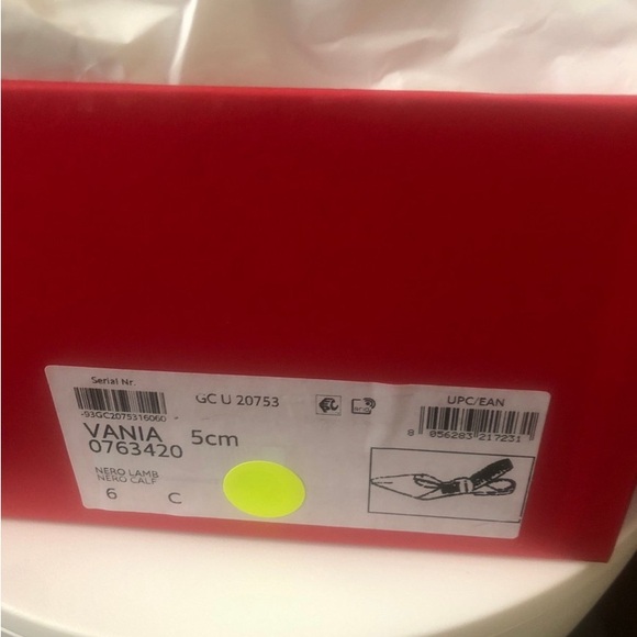 Salvatore Ferragamo flats - Picture 6 of 6